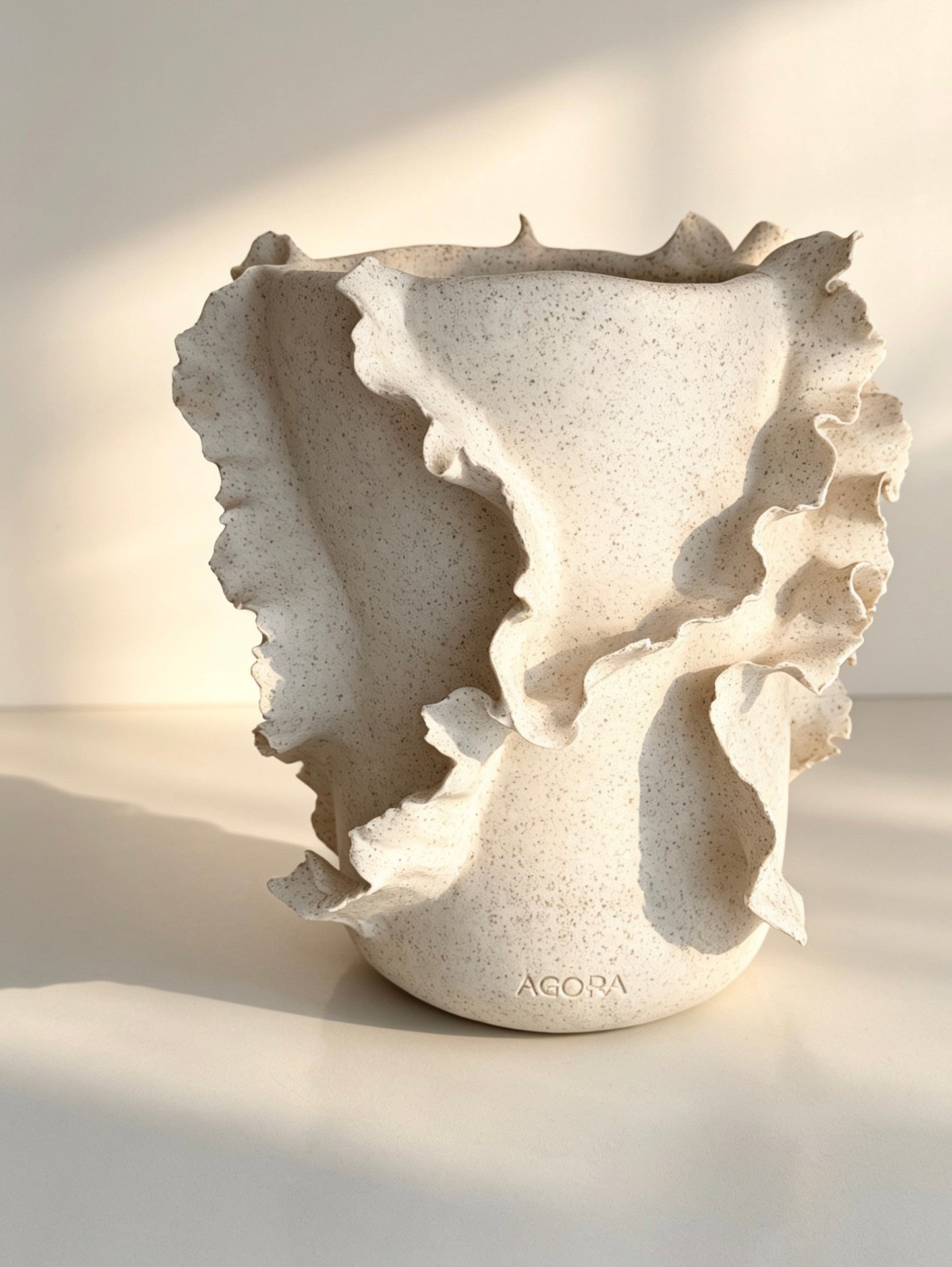 Synáxis - Sculptural Vase