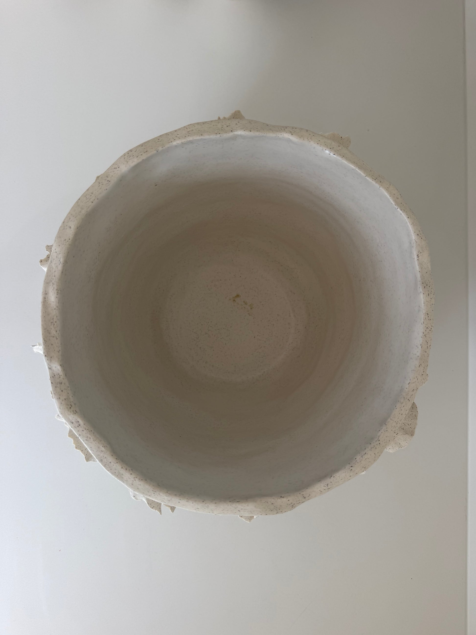 Synáxis No.02 handbuilt sculptural stoneware vessel by Agora Ceramics