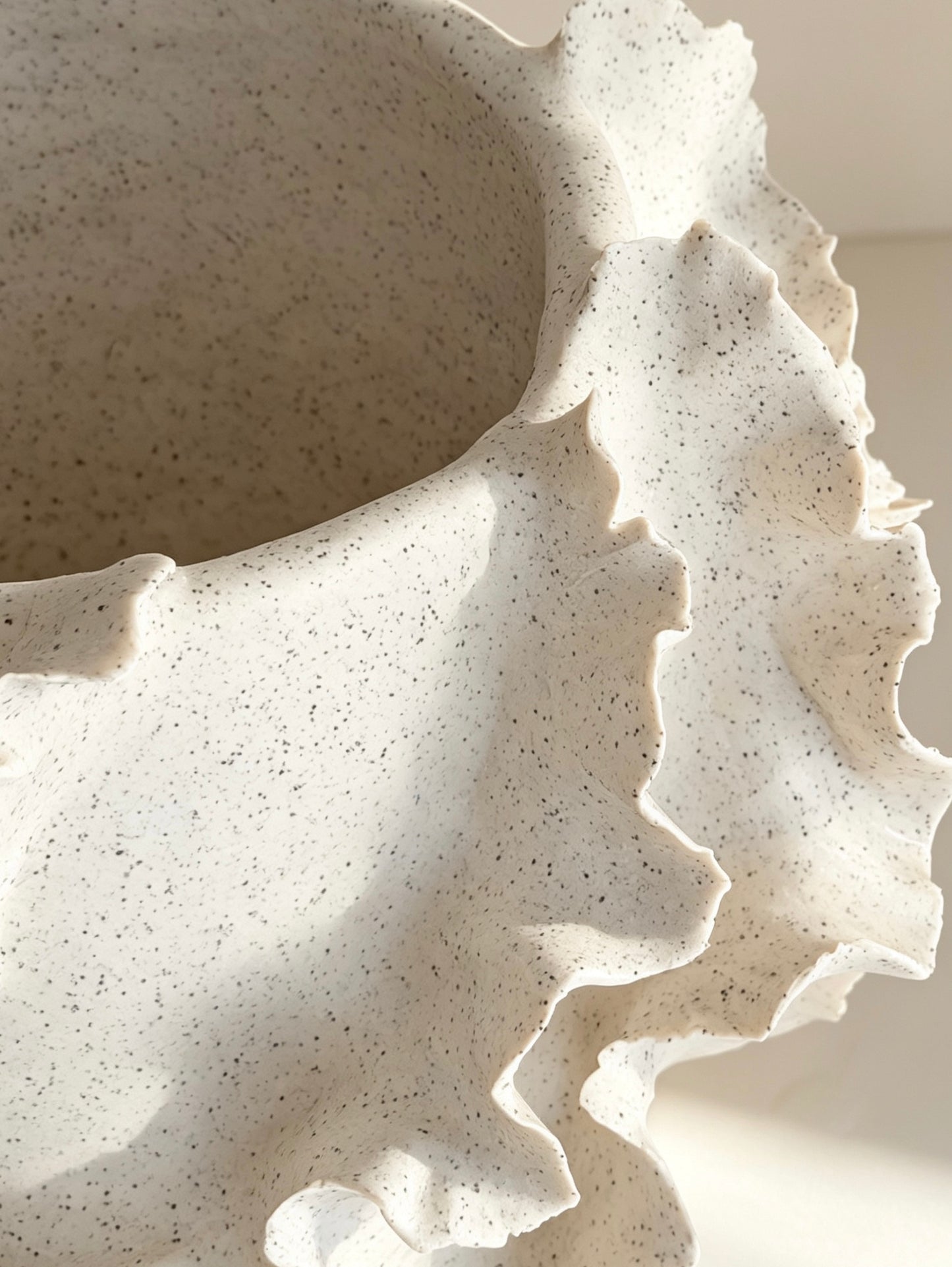 Synáxis - Sculptural Vase