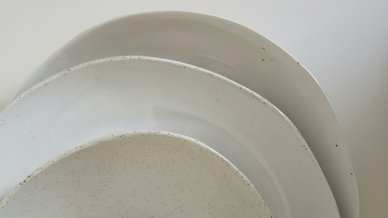 Agora Ceramics – Warm White Background