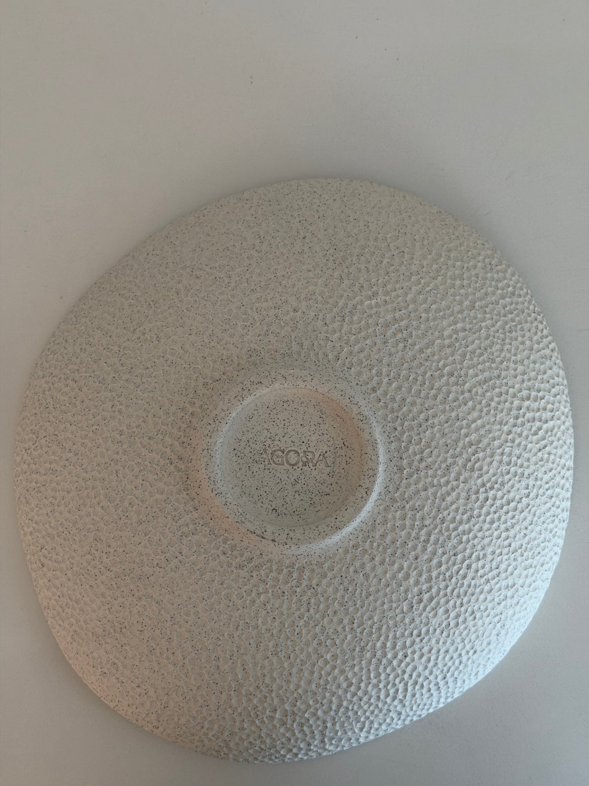Underside of the Mními bowl with Agora maker's mark